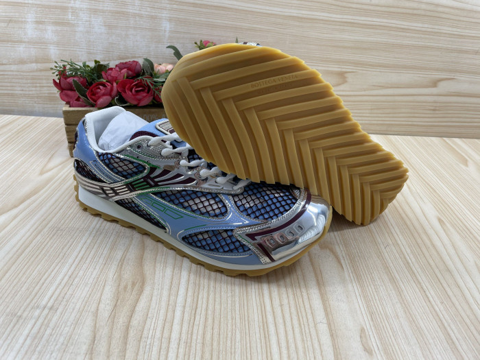 b0tt*ga Ven*ta sneaker