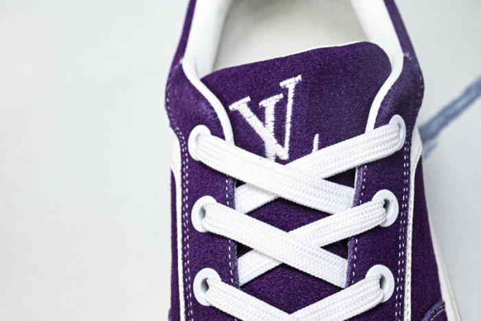 LV SNEAKER FOR-LV401