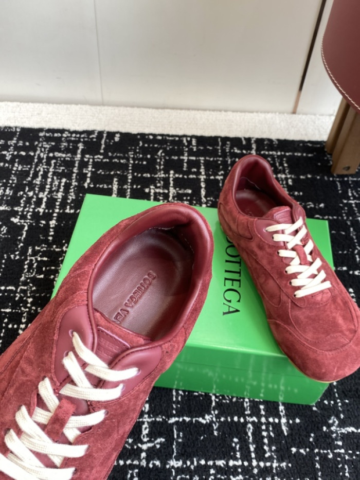 b0tt*ga Ven*ta sneaker