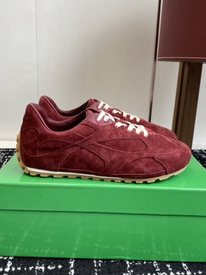 b0tt*ga Ven*ta sneaker