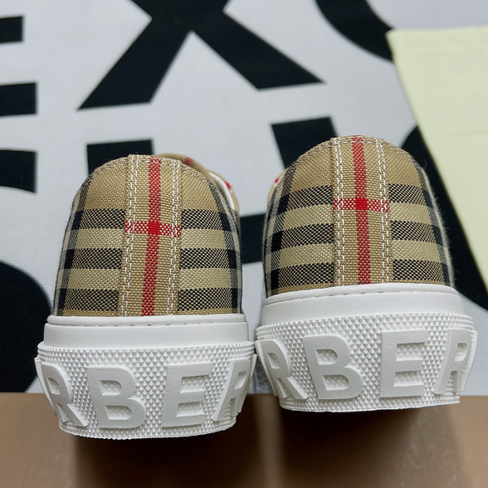 BUR SNEAKER