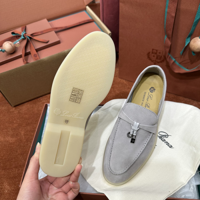 L0R0 P1ANA SNEAKER