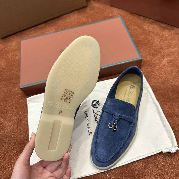L0R0 P1ANA SNEAKER