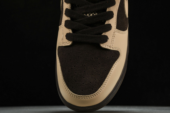 Nike Dunk Low “Red Panda” FV0395-200