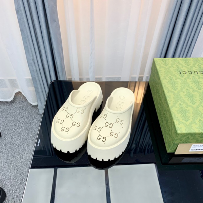 Gv*c slippers