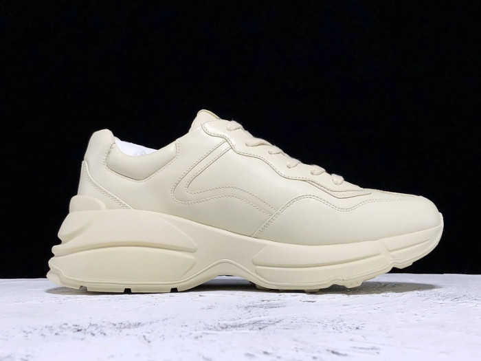 Gv*c trainer sneaker 576052 drw00 9522