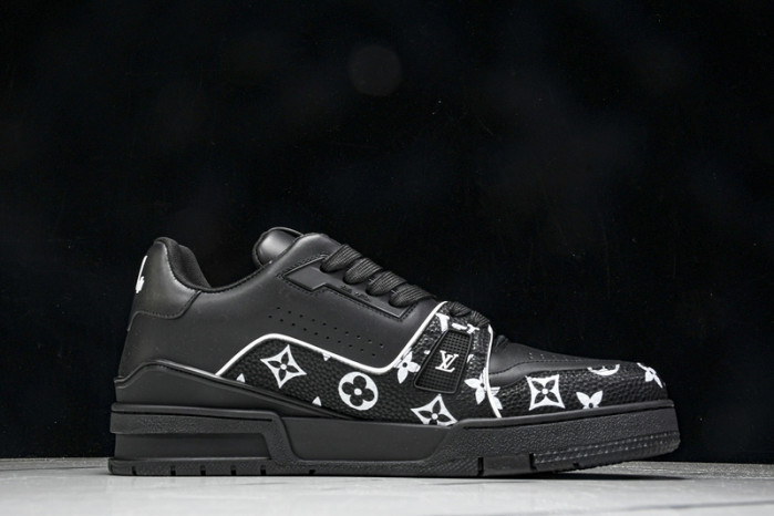 LV SNEAKER TRAINER FOR-LV268
