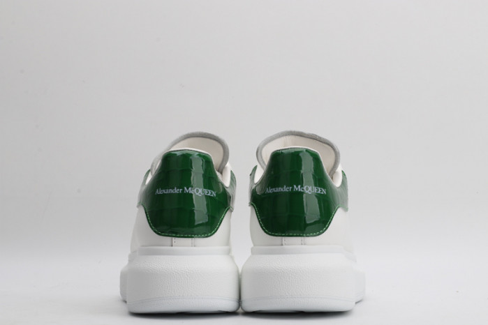 MQ Sneakers