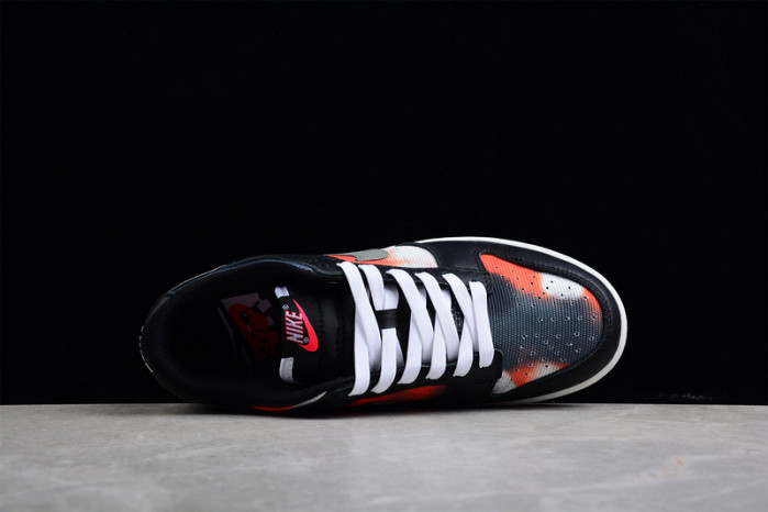 Nike DUNK LOW RETRO PRM "Graffiti"  DM0108-001
