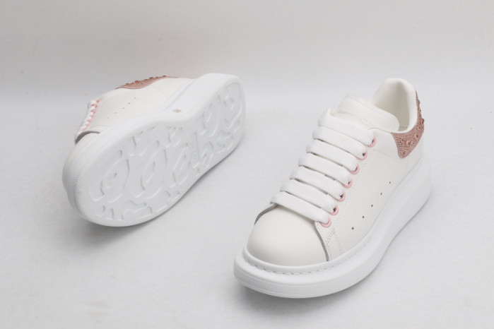 MQ Sneakers