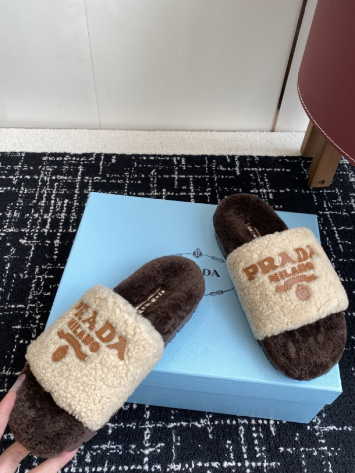 PRA*DA SLIPPERS