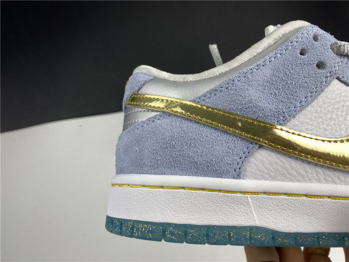 Nike SB Dunk Low Sean Cliver DC9936-100