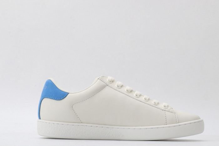 Gv*c ace embroidered low-top sneaker 431942a38g09066
