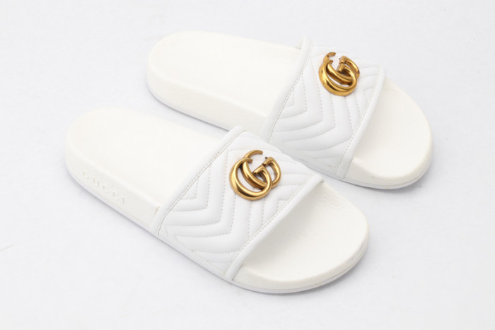 Gv*c slippers