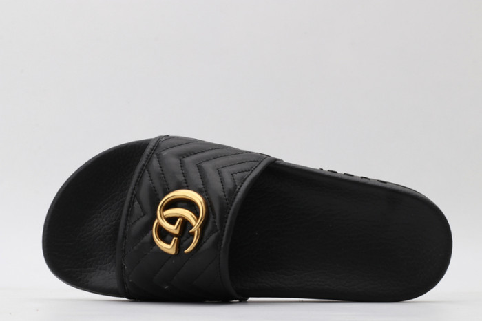 Gv*c slippers