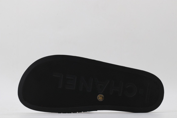 CH*NEL SLIPPERS