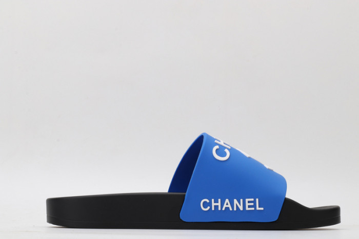 CH*NEL SLIPPERS