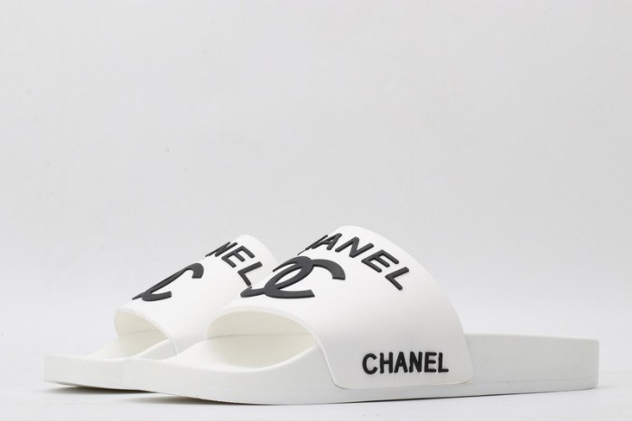 CH*NEL SLIPPERS